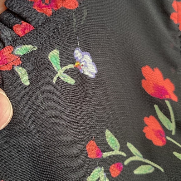 Love Tree floral shift dress with cold shoulders. - Picture 6 of 12